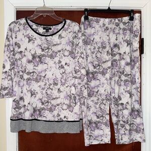 Vera Wang XL Purple and Gray Floral Pajama Set